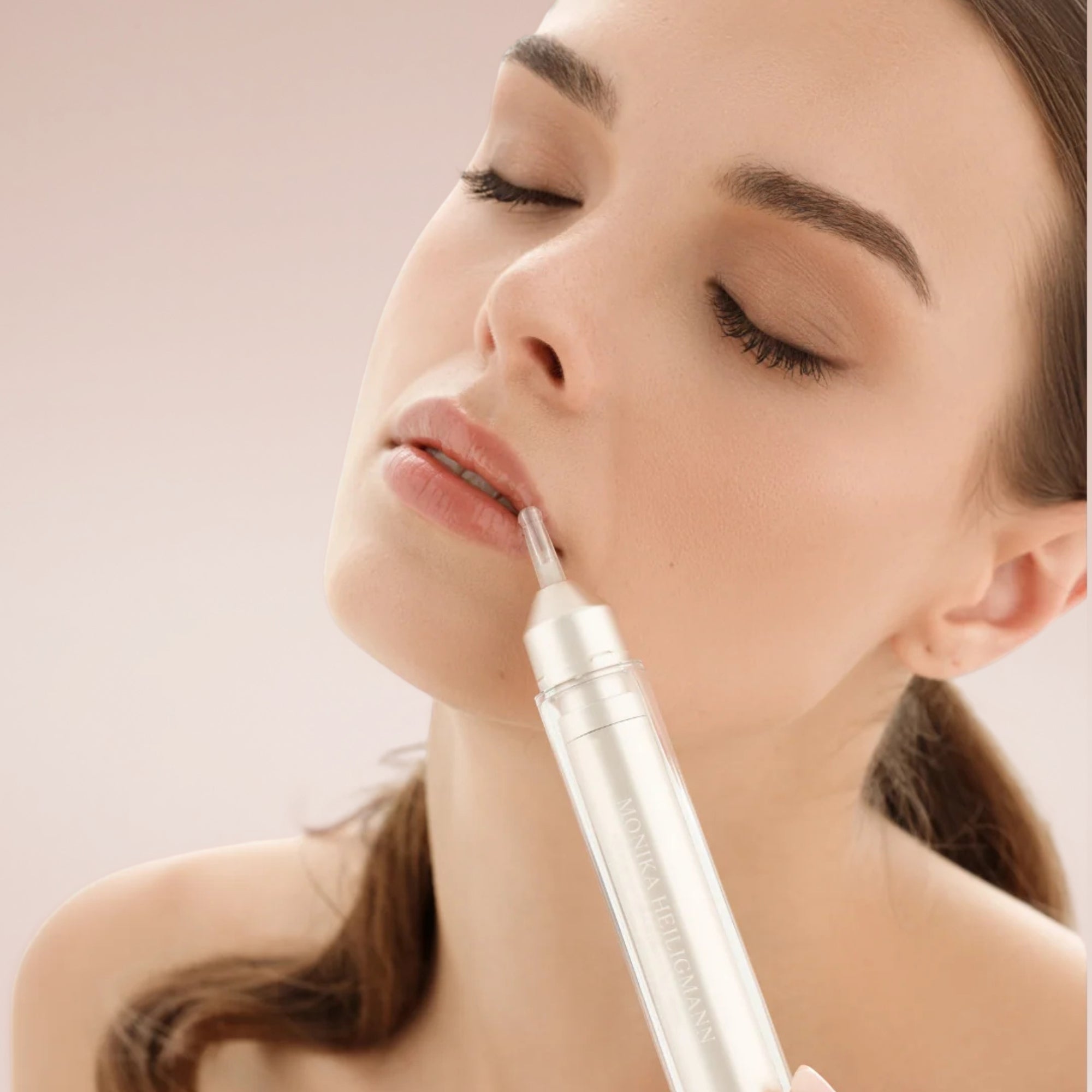Lip Perfecting Overnight Mask: Stem Cell Complex